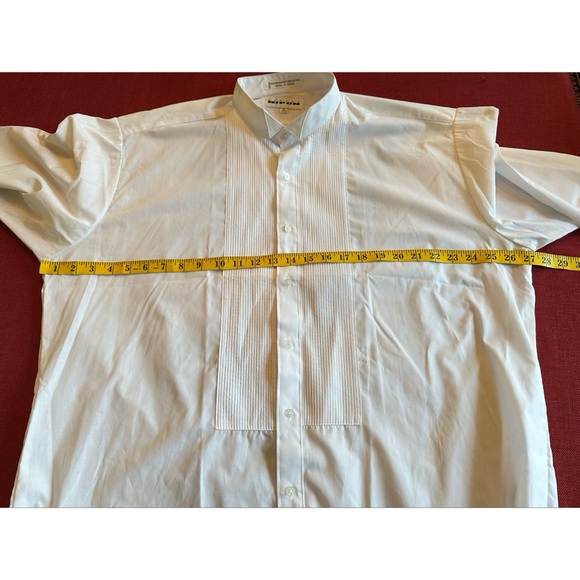 Albert Nipon Men’s Fit Wing Collar Front Pleat Formal Dress Shirt, XL, 17-17.5 - Picture 10 of 12